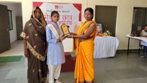 Kaifi Azmi Girls Inter College Celebrates Academic Excellence: Congratulations to the Top Achievers of 2023-24